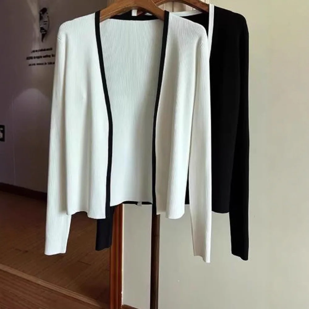 

Faionable Ice Silk Knitted Sweater Lightweight Comfortable Women's Sle Contrast Color Striped Design Sun Protection Outer...