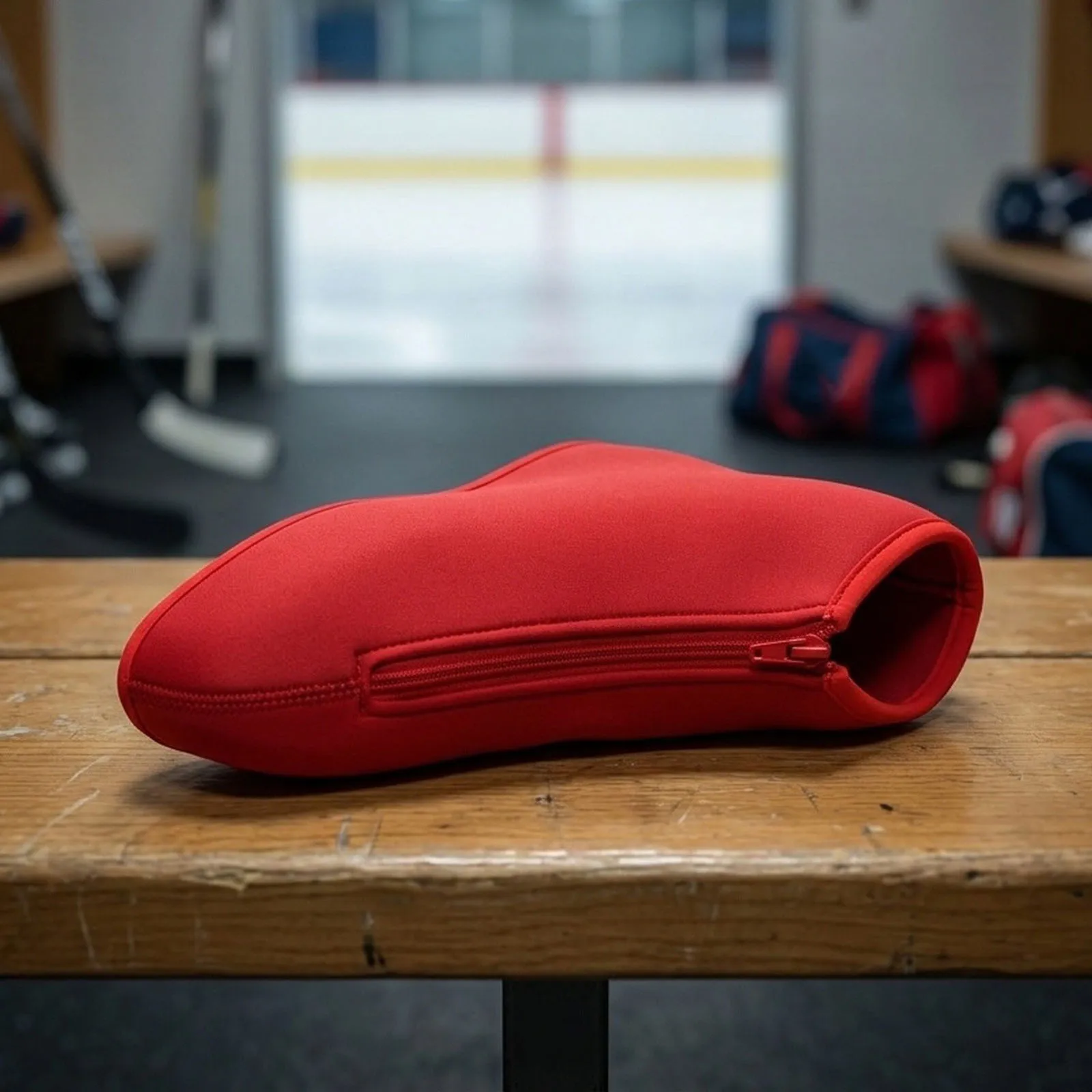 figure-skating-and-roller-skating-boot-covers-for-neoprene-material-with-elastic-hem-and-reinforced-seams-for-protection