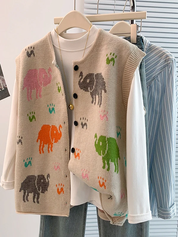 

Очаровательный свободный повседневный универсальный милый жилет с вышивкой слона, тюжет, осень-зима, новый антивозрастной большой бренд для поездок на работу