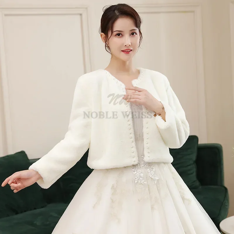 Pearls Wedding Faux Fur Jacket Bolero Women Cape Dress Shrugs for Women Faux Fur Coat Wedding Jacket with Sleeves Customized