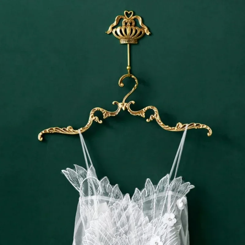 Vintage Carved Brass Hanger Clothes Rack Cloakroom Coat Hanger Home Decoration Gold Coat Rack Bedroom Wardrobe Storage Organizer