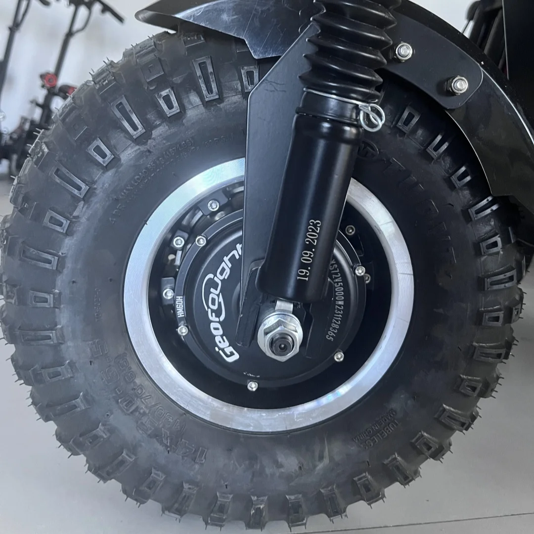 USสต็อกMolo 5 Hyper Scooter Power House 72V Eสกู๊ตเตอร์มอเตอร์คู่ 10000W 50AH 14 นิ้วแผนที่ไฟฟ้าสกู๊ตเตอร์ในUSโกดัง