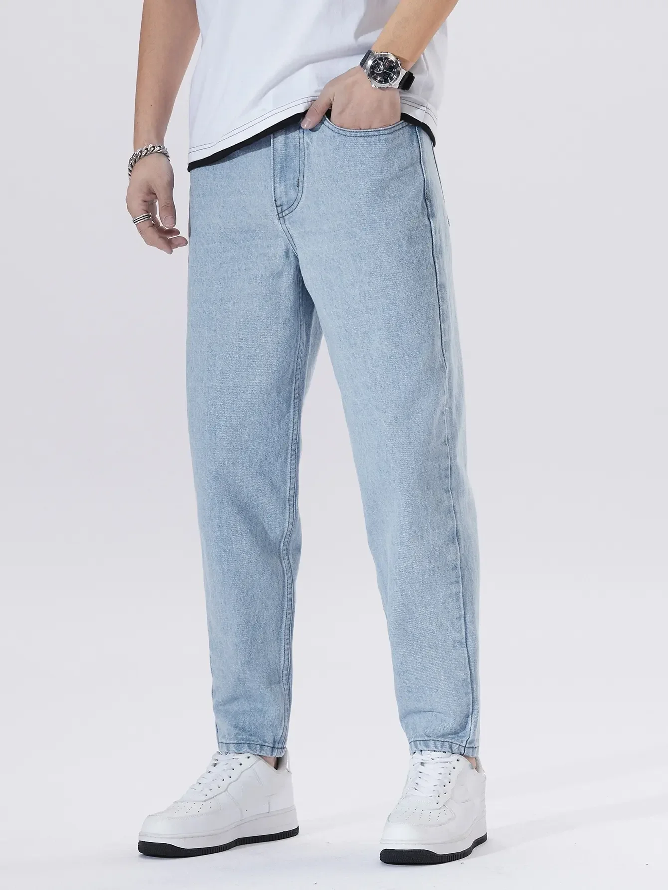

GELITAYIN Men's Light Blue Straight-leg Jeans For Spring And Autumn, Trendy, Casual, Fresh And Fashionable.