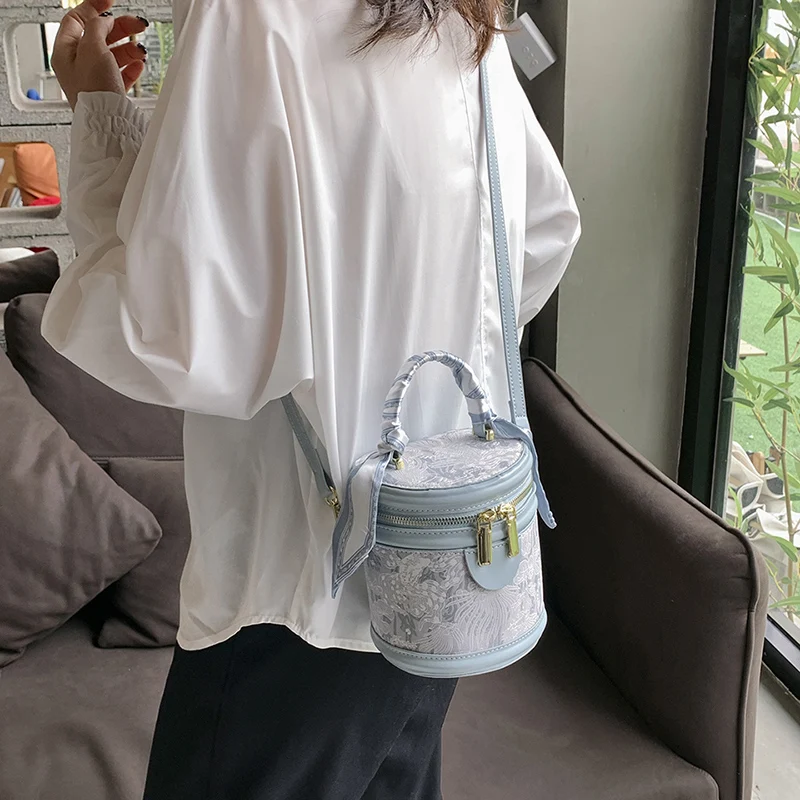 Retro Small Tote Bag For Women Ethnic Style Jacquard Embroidery Handbag Shoulder Bag Female Round Zipper Crossbody Bag Mini