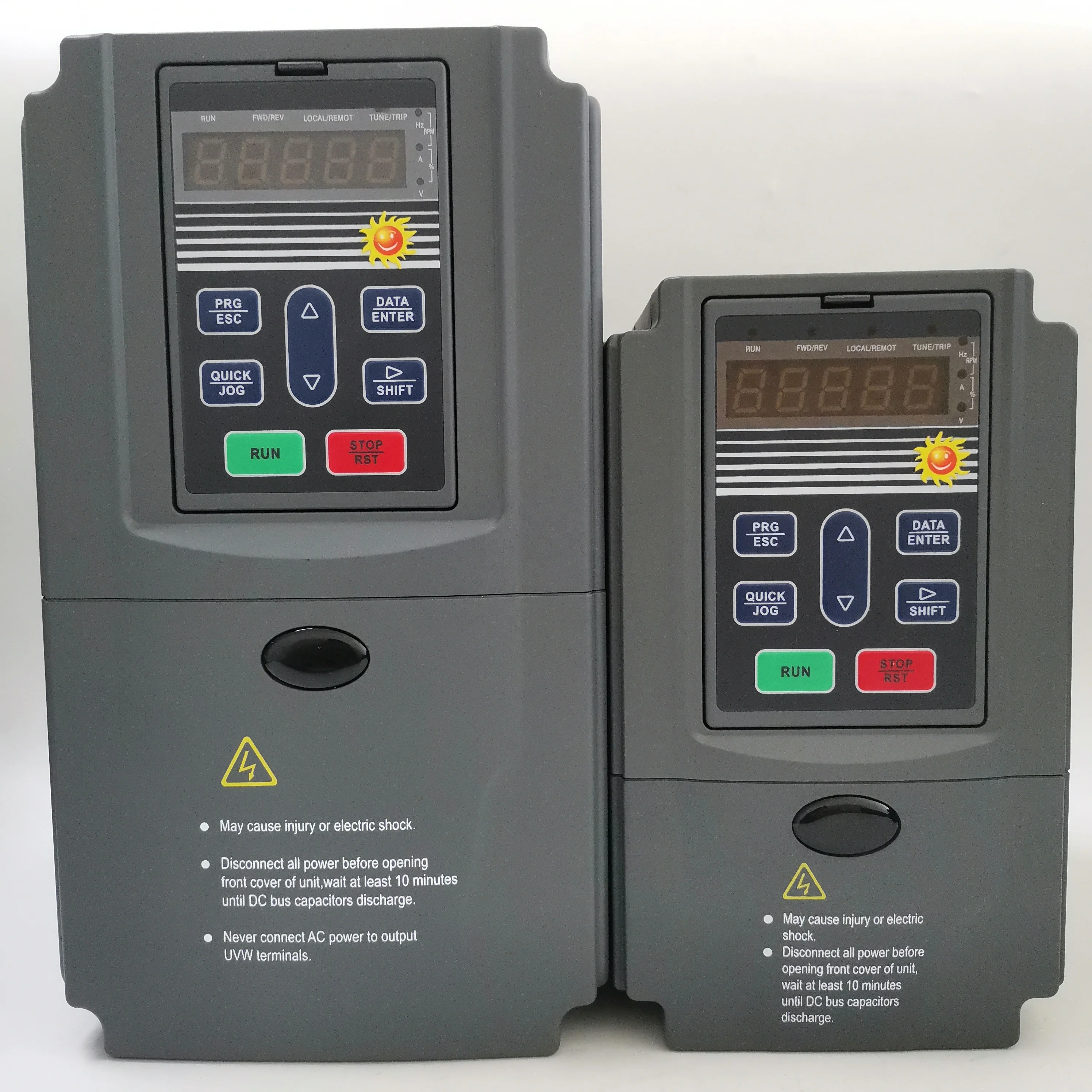 40A High Efficiency MPPT Solar Charge Controller 99% Conversion Off Grid PV Power Inverter Device