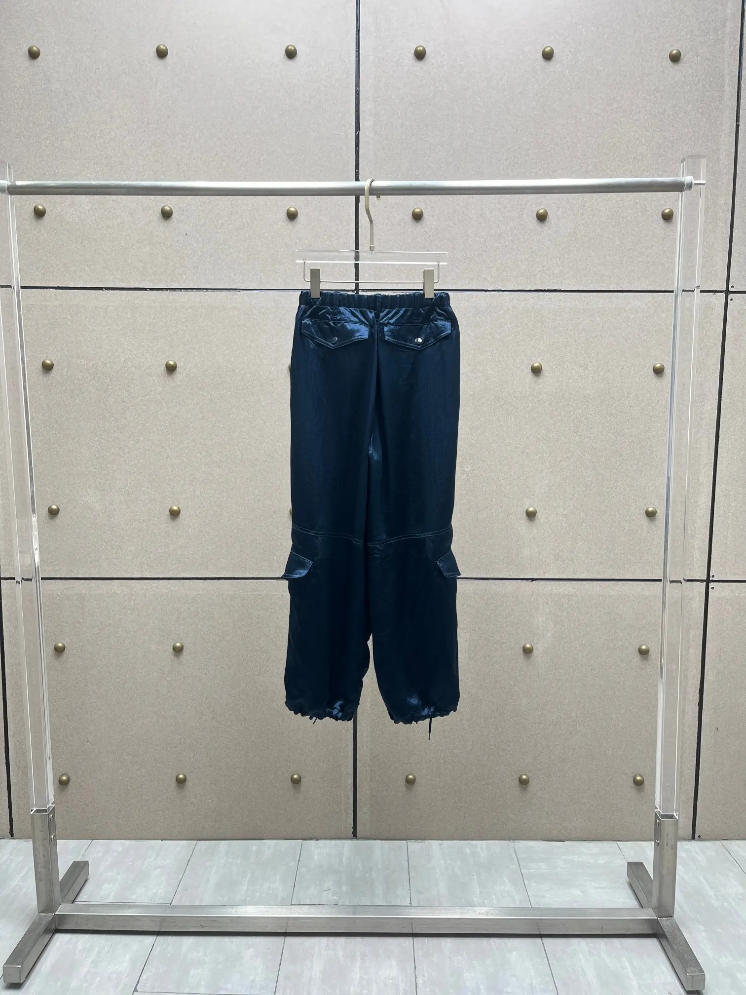 Pantaloni casual acetici multitasche cargo con taglio tridimensionale 2025 pantaloni dritti in vita con coulisse allentata primaverile ed estiva
