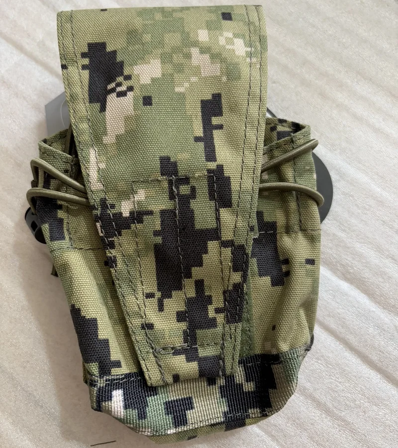 AOR2 V5 Tactical Vest With Various Accessories