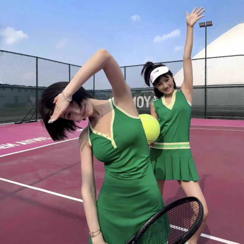 

Summer Trendy Sleeveless Leisure Sports Dress Quick Dry Badminton Dress V-neck Tennis Dress With Pocket