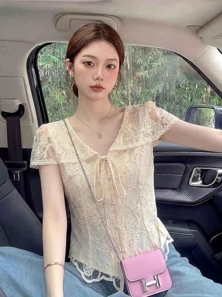 

Lace V-neck Blouse Women's Summer New Style Fluffy Shoulder Embroidery Shirt Korean Loose Fit Short Sleeve Commute Fashion