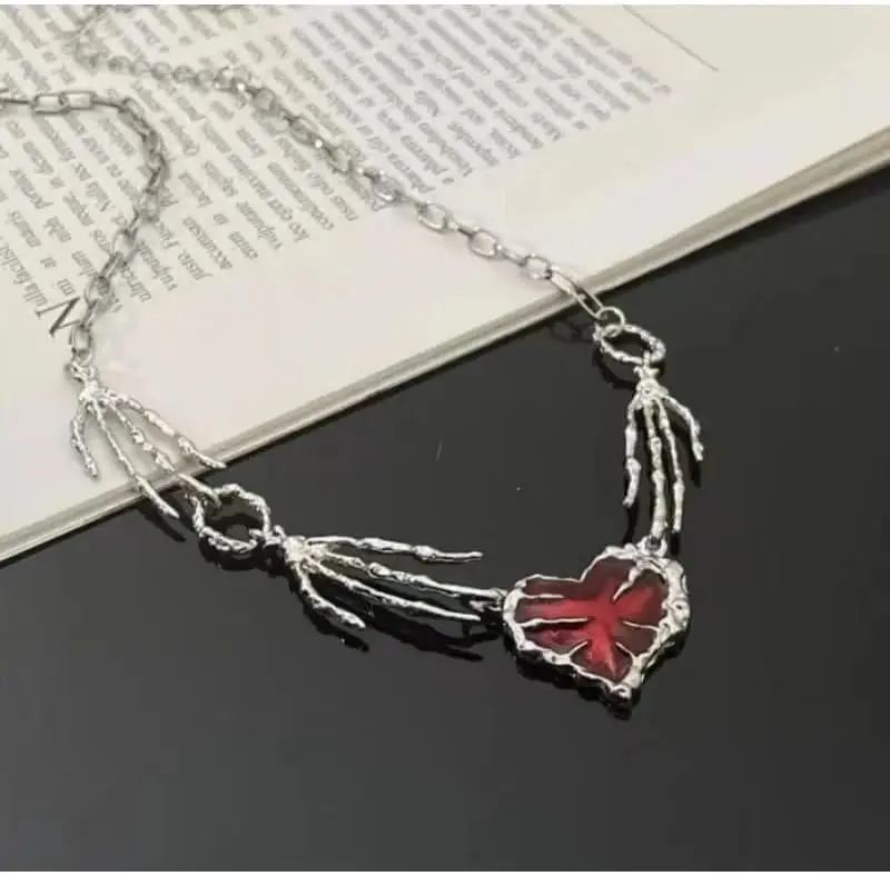 القوطية القلب قلادة الرعب مخيف الهيكل العظمي مخالب الأيدي المختنق قلادة للنساء الرجال #3