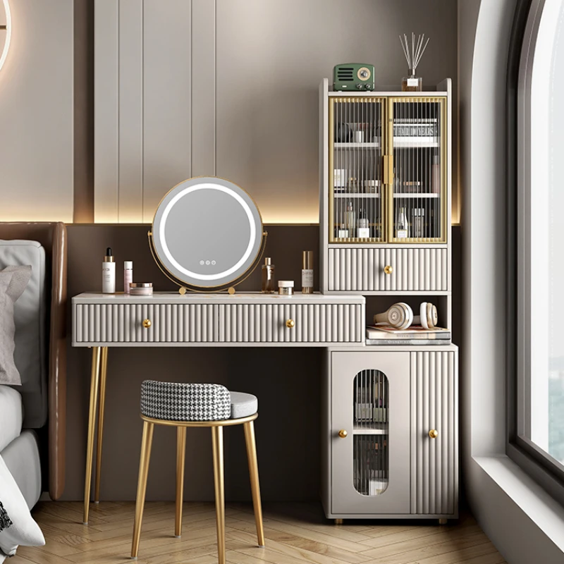 

Light luxury dressing table, bedroom, modern and minimalist desk, high-end feeling, small apartment with integrated storage