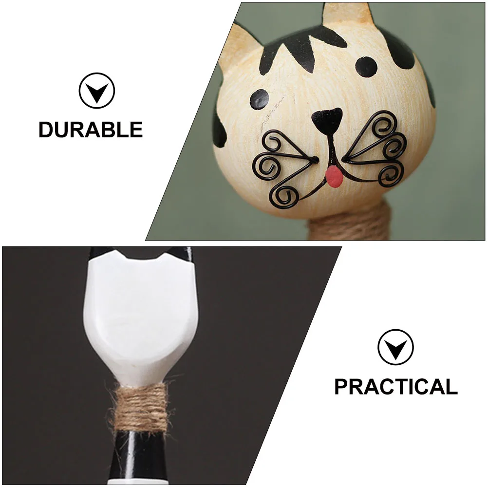 

2Pcs Couple Cat Decor Wooden Craft Artistic Ornament for Home Office Desktop Decoration Wood Cat Decoration Home Ornament
