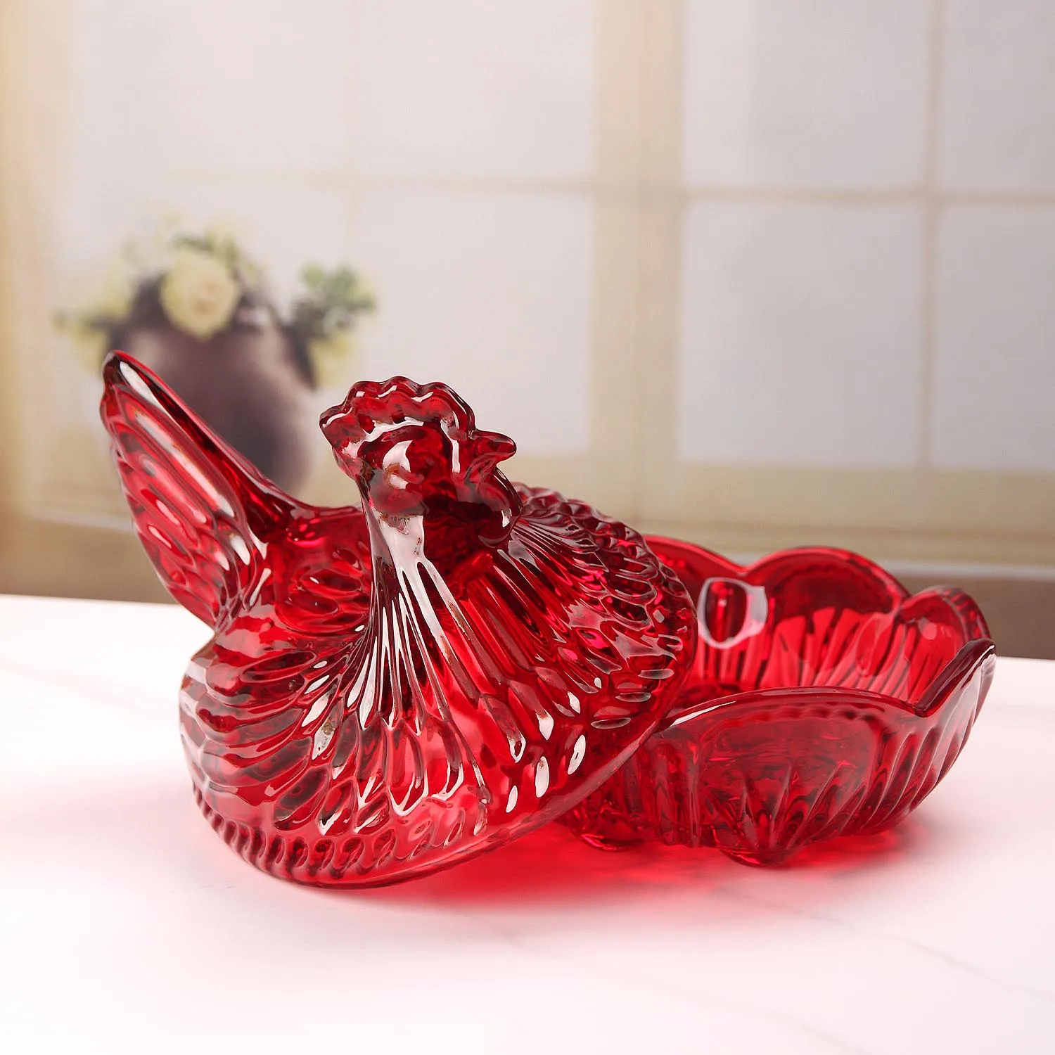 Crystal Glass Hen-Shaped Candy Server,Pastoral Style Candy Bowl with Tray,Tabletop Decor Dessert Plate Snack Bowl Egg Tray