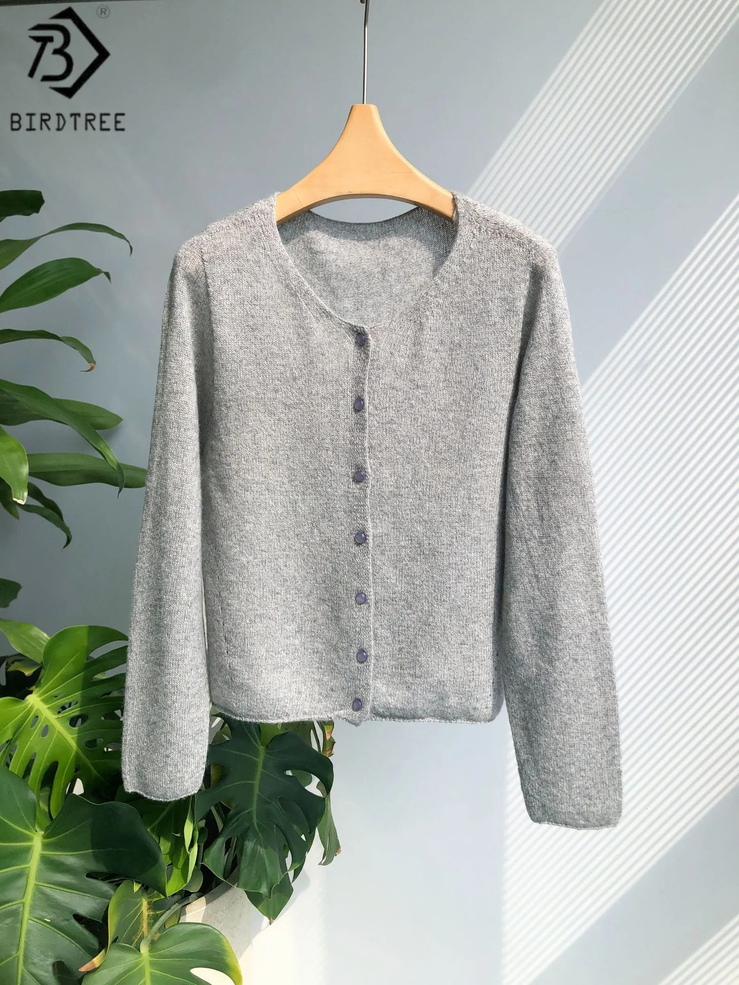 

Birdtree 73.3% Cashmere 26.7% Mulberry Silk Knited Cardigan,Woman O-neck Full Sleeve Coat,Autumn Single Breasted SweaterT59648JF