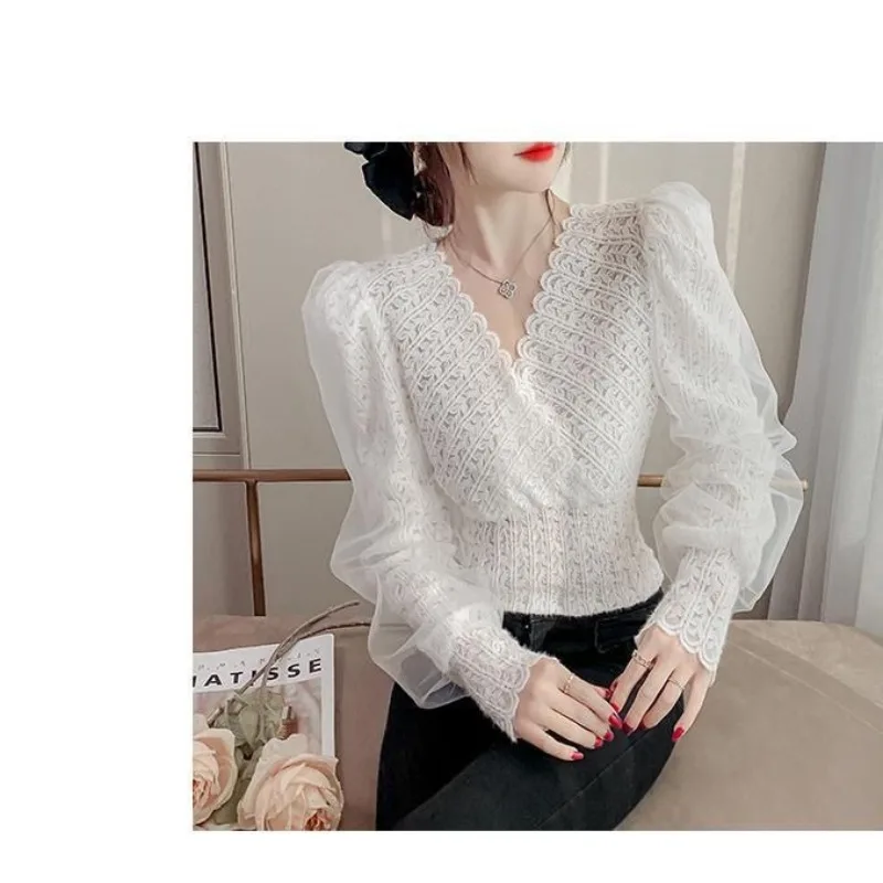 Spring and Autumn Women's Pullover V-neck Gauze Bubble Long Sleeve T-shirt Tie Flowers Lace Bottom Fashion Sexy Commuter Tops