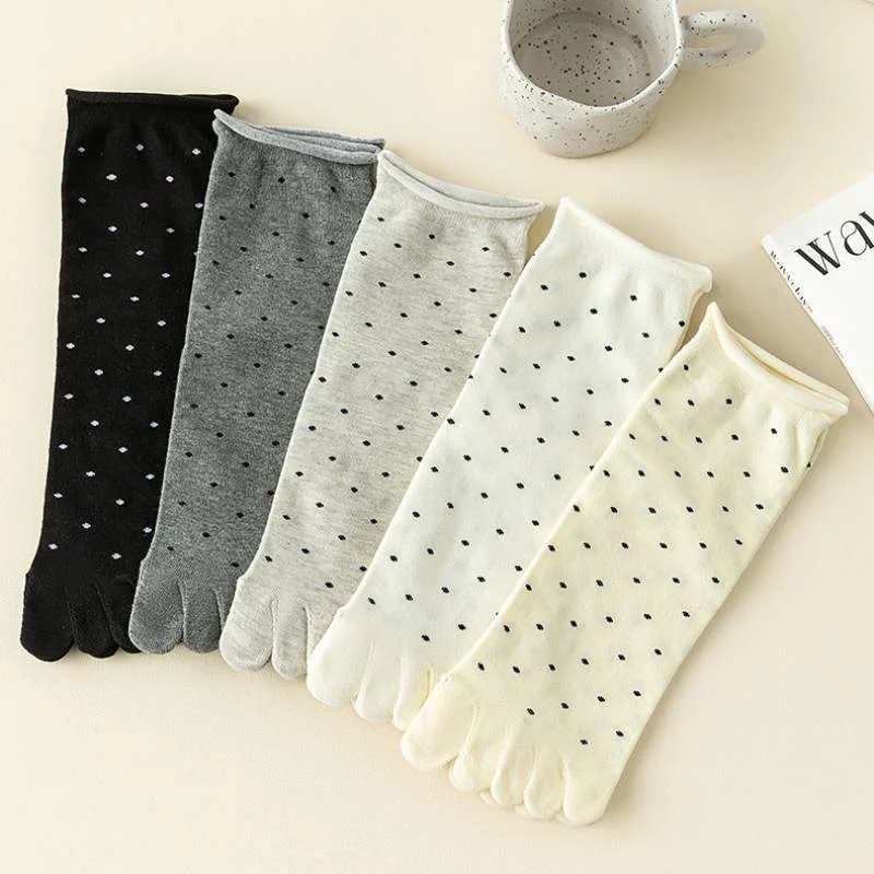 1 Paar Zehensocken für Damen, mittellange Fünf-Finger-Socken, niedliche Punkte, hochwertige Baumwoll-Crew-Socken mit separaten Fingern – Detail 4