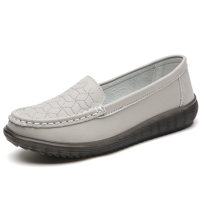New 100% genuine leather women\'s casual shoes for women, spring and autumn casual walking loafers, leather shoes