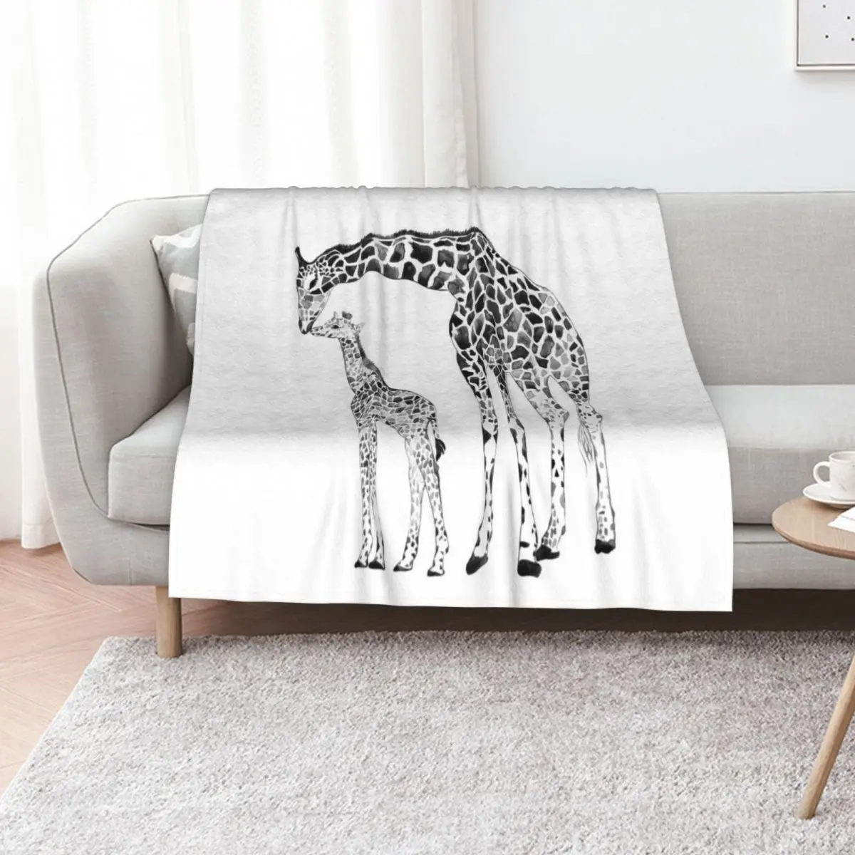 Giraffe, black and white Throw Blanket Decorative Throw Bed Fashionable Hairy Luxury Throw Beach Blankets For Bed Blankets