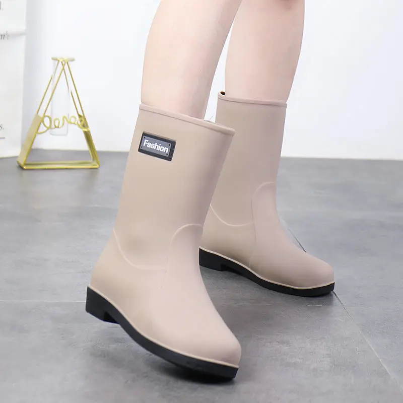 Spring New Women\'s Thickened Outdoor Non-Slip Waterproof Shoes Four Seasons Solid Color Round Toe Low-Heel Non-Slip Rain Boots