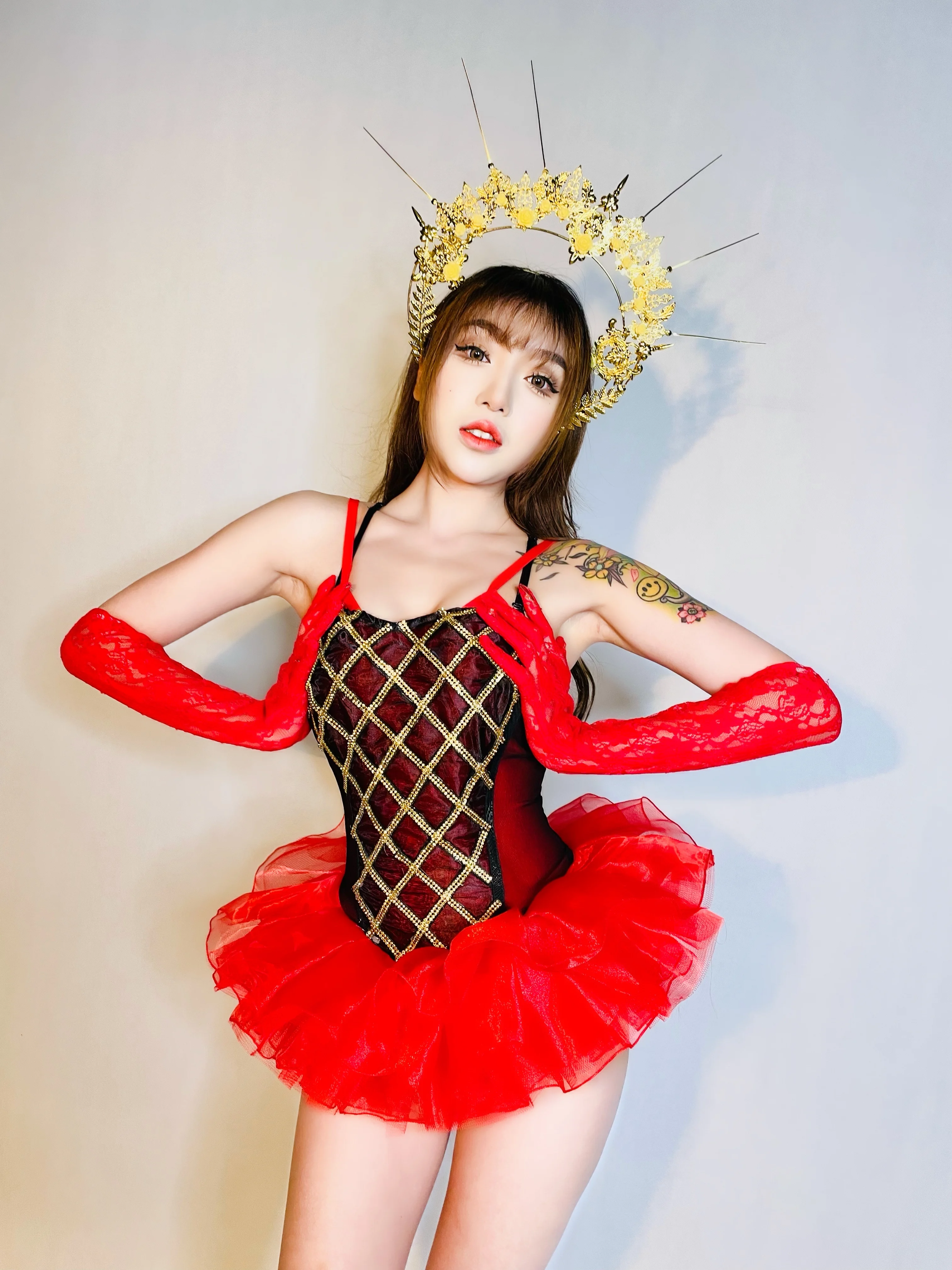 

Gogo Dance Costume For Women Golden Headwear Red Dress Suit Nightclub Bar Rave Outfit Pole Dance Performance Clothes