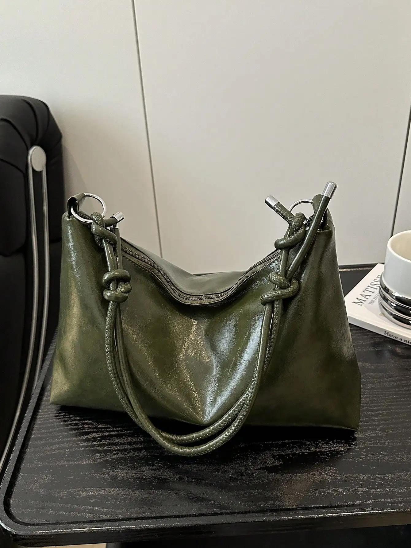 Minimalist Crescent Shoulder Bag Adjustable Strap Large Capacity Versatile Crossbody for Office & Campus