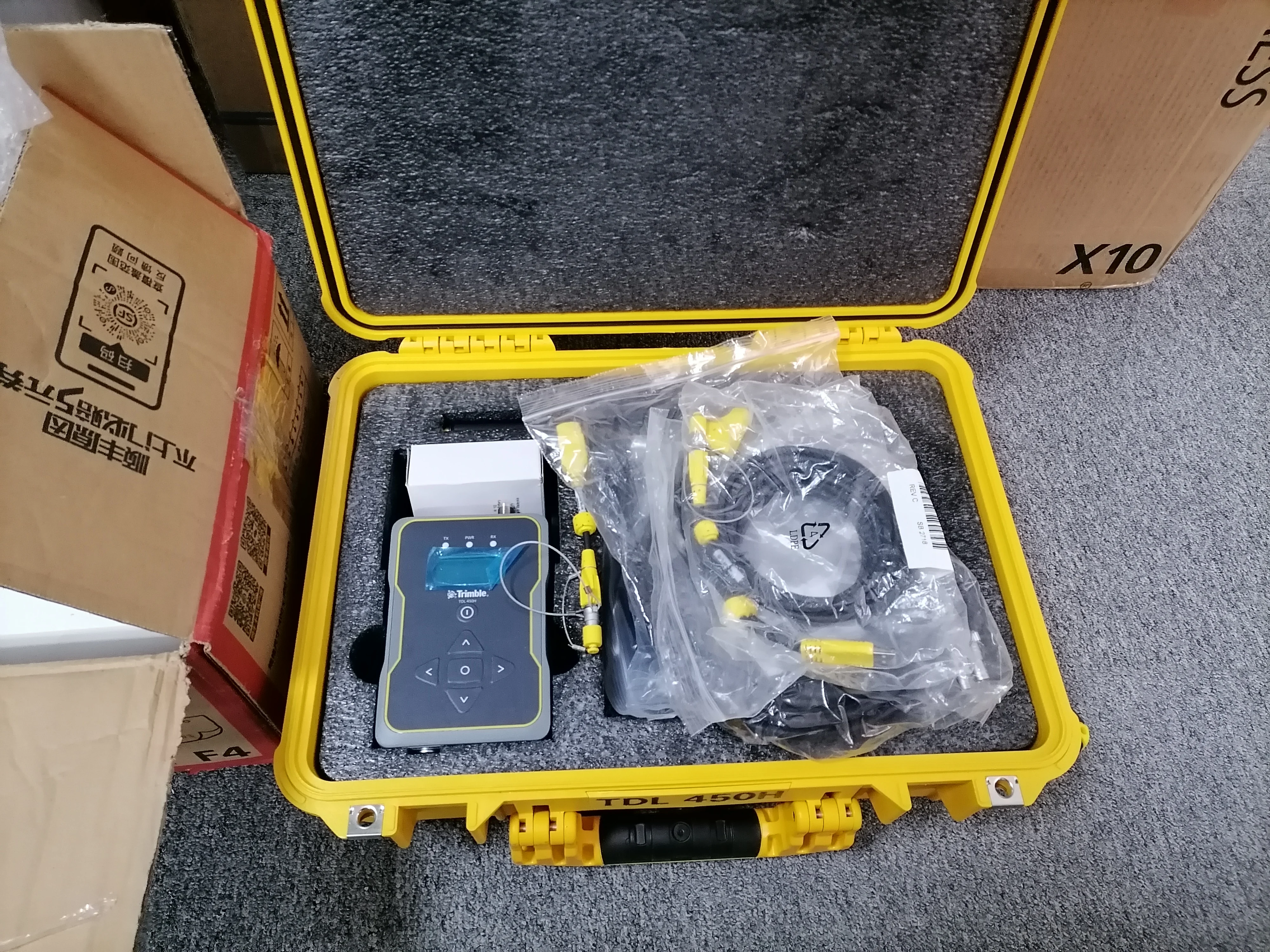 High Sensitivity External Radio GNSS Receiver Gps Location Transmitter Trimble TDL450H Trimble Radio