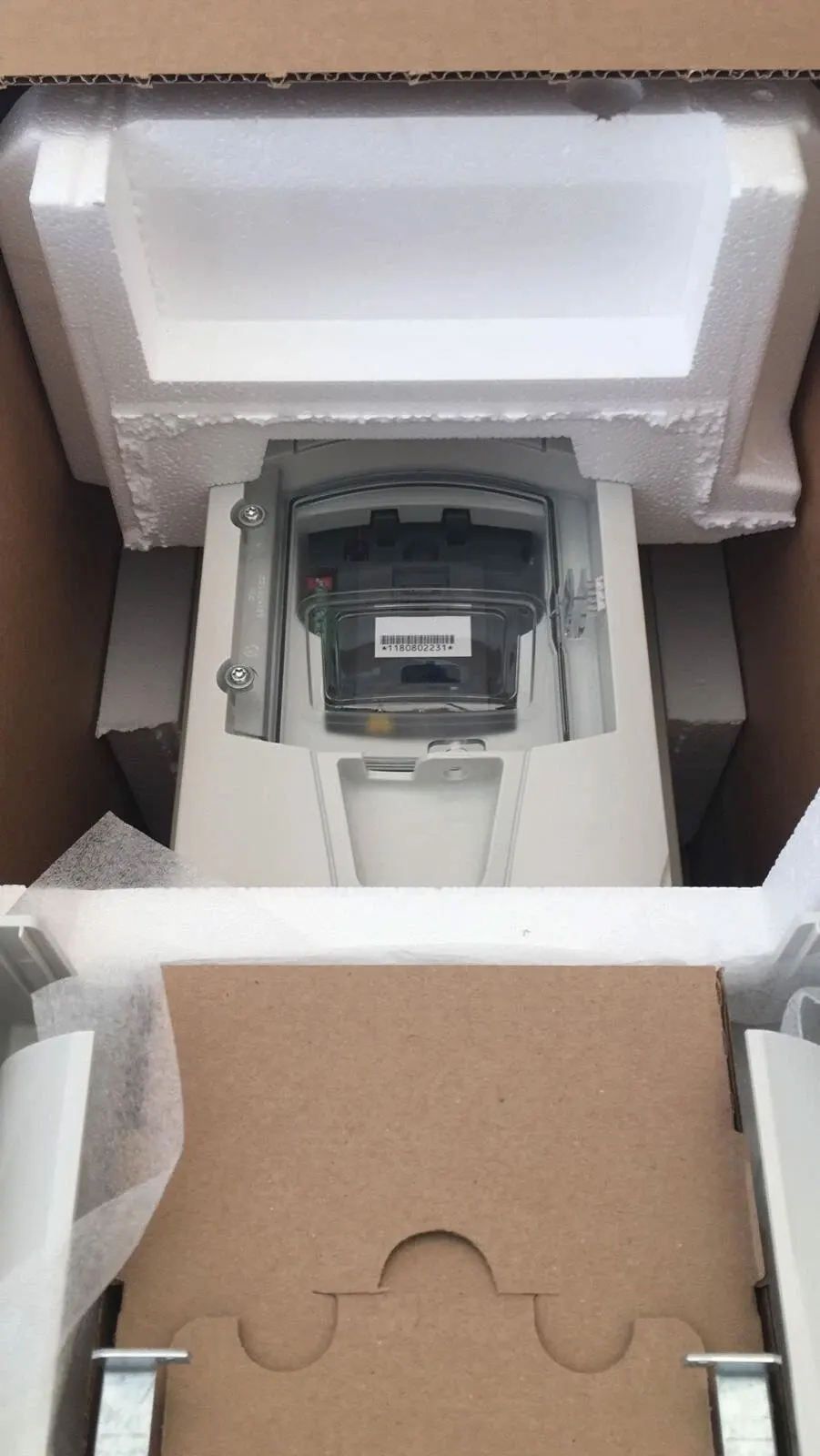 Brand New original ACS550-01-04A1-4 Inverter One-year warranty