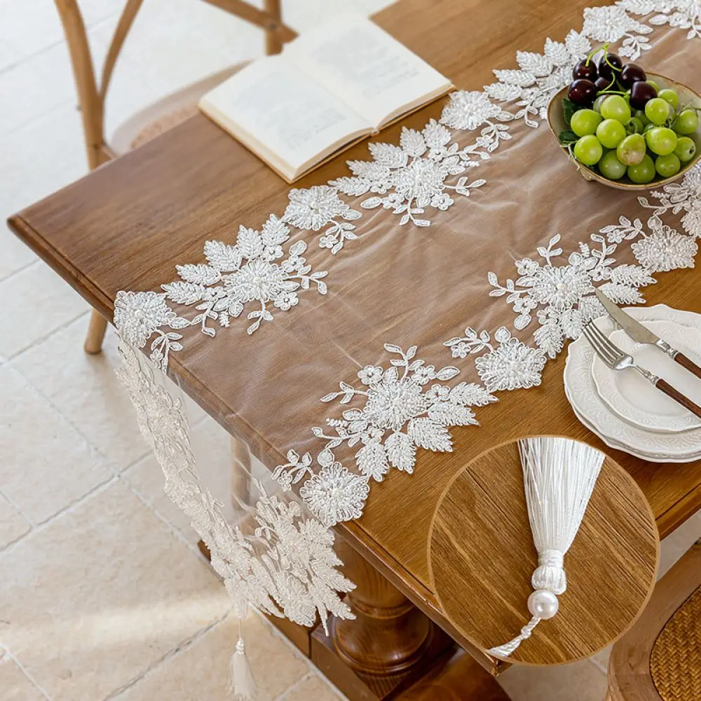 Vintage Floral Lace Table Runner Embroidered Mesh Fabric Table Decoration For Wedding Party Home Dining Room Decor