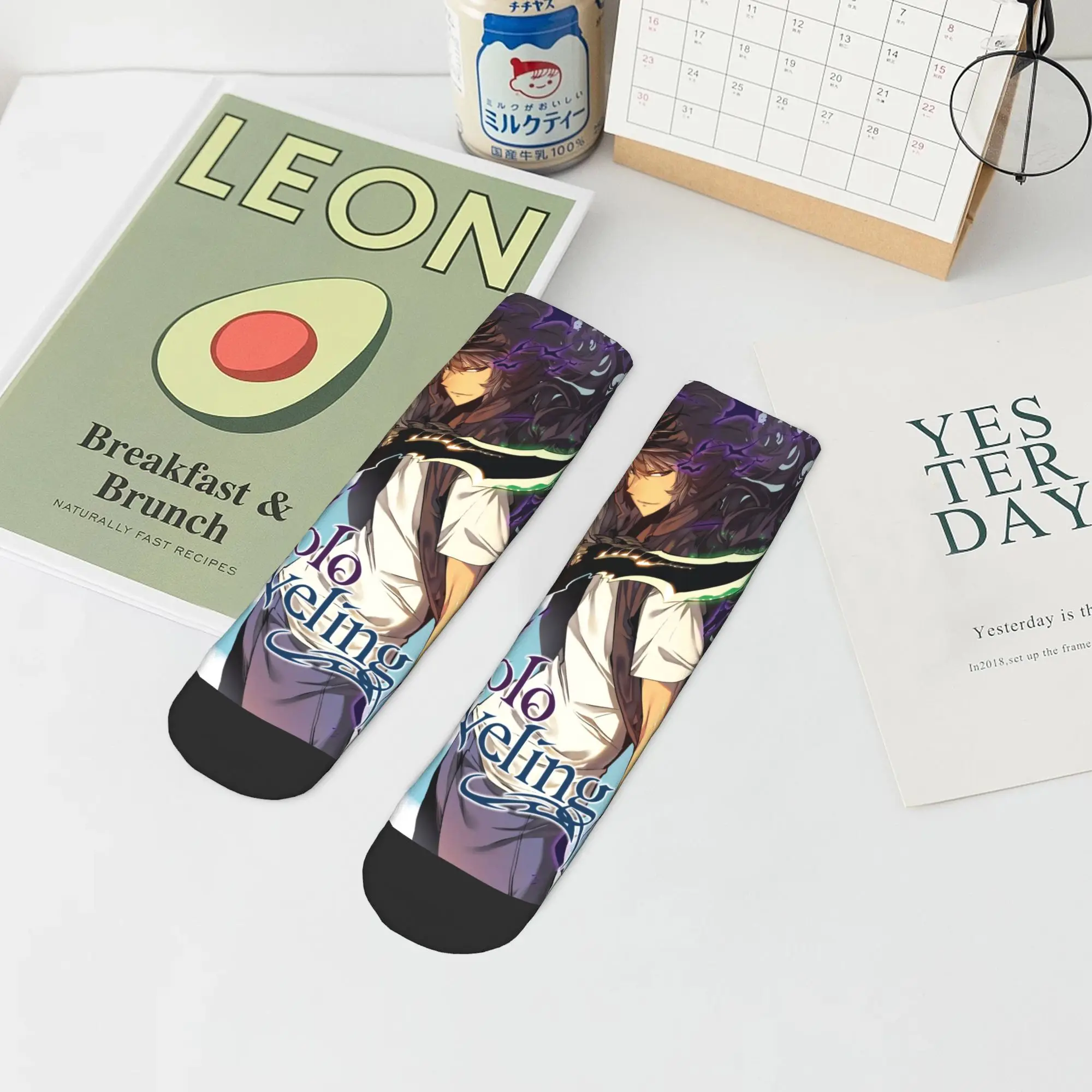 

Retro Anime Solo Leveling Basketball Socks Polyester Crew Socks for Women Men Non-slip