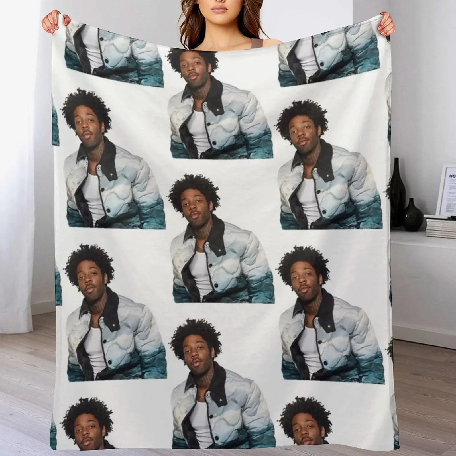 

Brentfaiyaz (4) Throw Blanket Soft Solid Color Blanket for Couch Bed