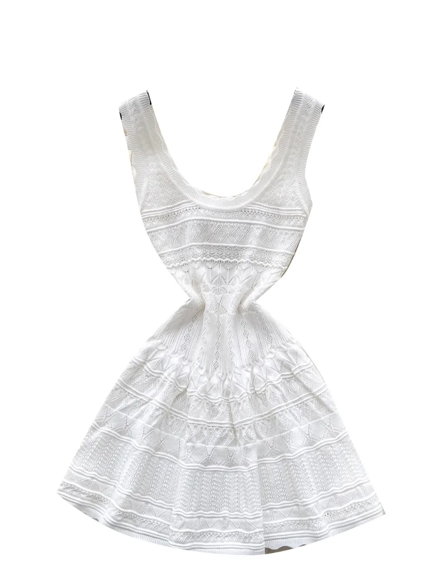 Foamlina Elegant French Retro U-Neck Knitted Dress Women's Summer Cutout Crochet Slim Fit Chic Mini Short A-line Dresses