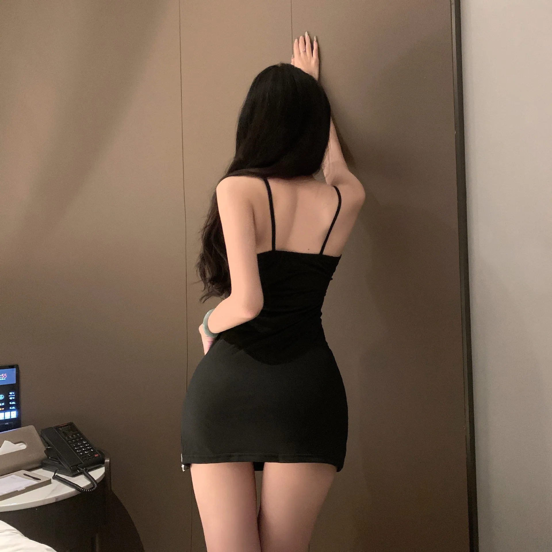 Новое сексуальное кружевное лоскутное платье на подтяжках с v-образным вырезом и открытой спиной и бантом-бабочкой