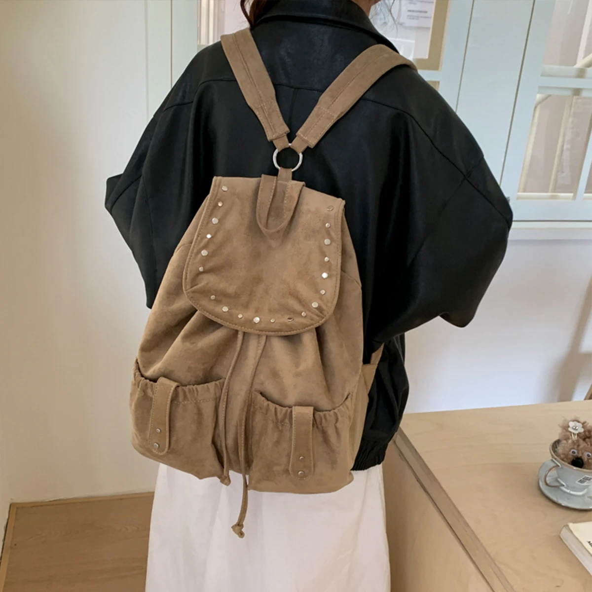 

Стеганый роскошный рюкзак с шипами для женщин, легкий, большой вместительный, с клапаном, с регулируемыми ремнями, для путешествий, бизнеса, на каждый день