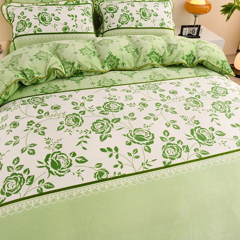 Green Floral Thickened Milk Velvet Duvet Cover Autumn and Winter Reversible Warm Comforter Cover Double Queen Soft Bedding 1pc