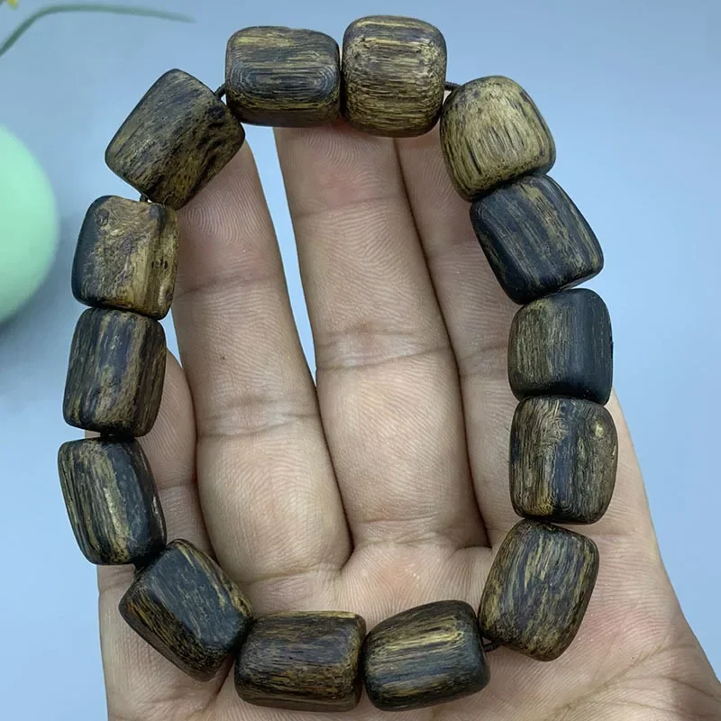 

Wholesale Tarakan with Type Old Materials Simple Retro Men's and Women's Wooden Cultural Artifact Crafts Bracelet