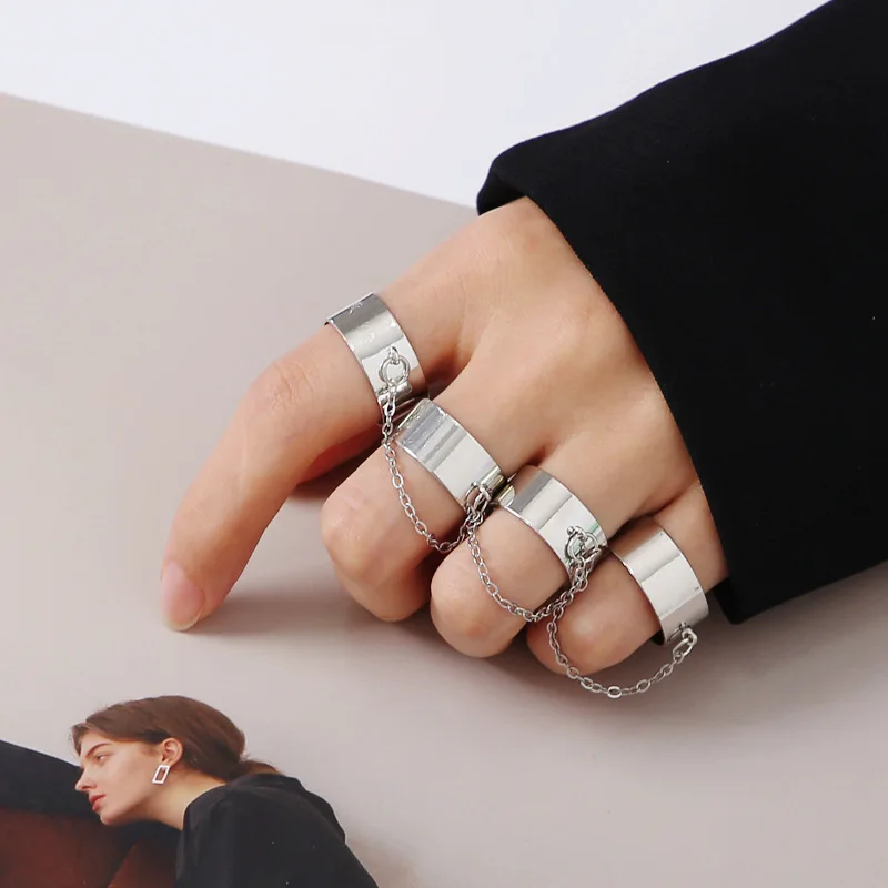 New Fashion Simple Creative Chain Four Open Finger Rings Alloy Women Punk Cool Hip Pop Party Jewelry Gifts