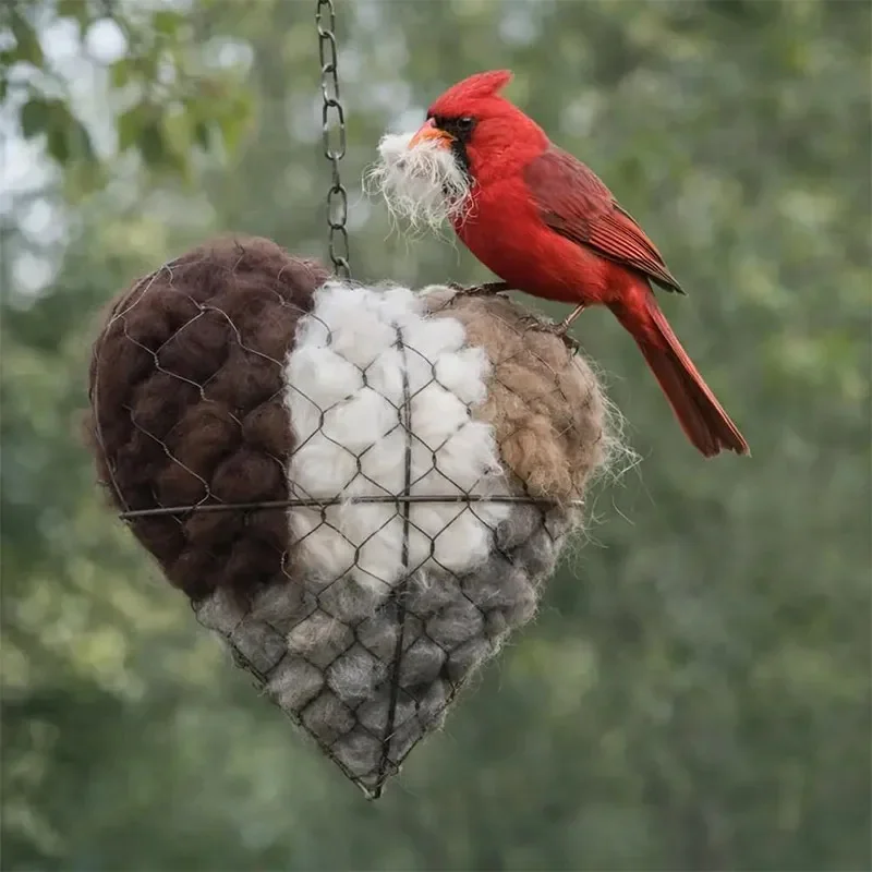 Handmade Alpaca Fiber Heart Shaped Bird Nest Hanging Outdoor Garden Yard Decor Natural Felt Nesting Shelter For Small Birds