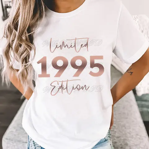 30 번째 생일 티셔츠 2025 30 번째 생일 선물 셔츠 여성용 한정판 1990 ~ 1999 그래픽 여름 탑 의류
