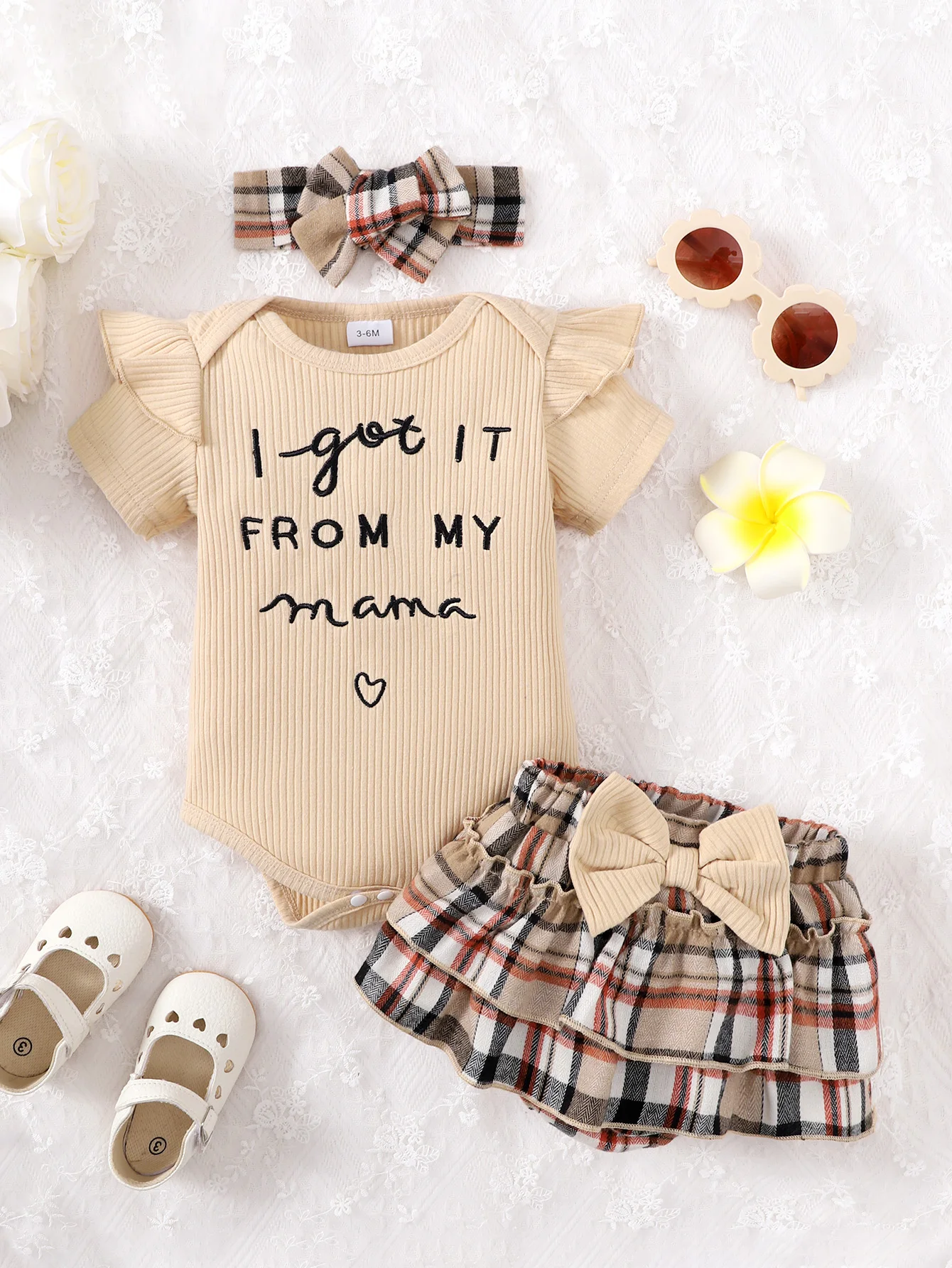 

3 Piece Set Infant Children's Parent-Child Style "FROM MY MAMA" Cute Sweet Style Baby Clothing Ensemble