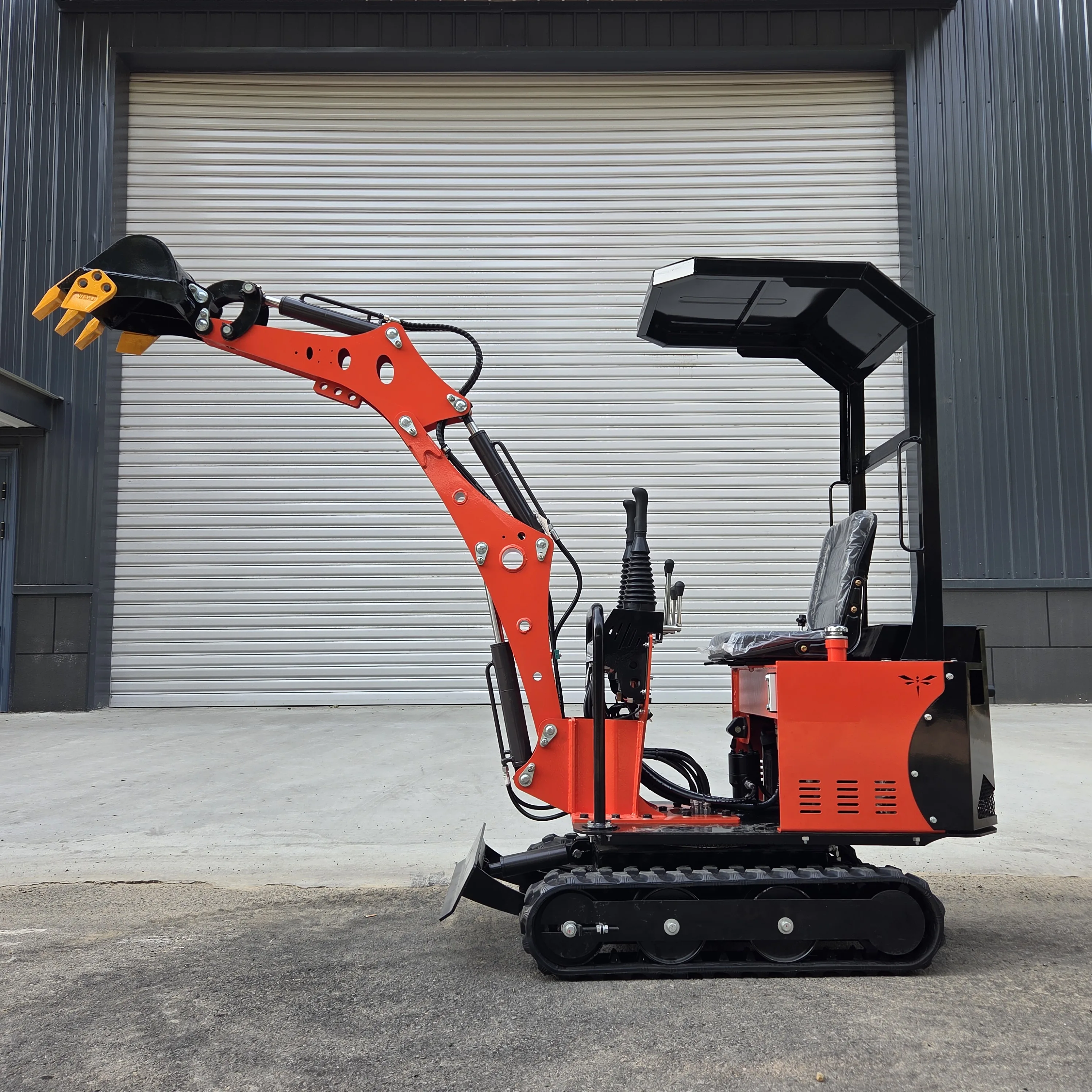 

Мини-экскаватор 0,8 т EPA, настраиваемый высокоэффективный городской ландшафтный раствор, гибкий удобный экскаватор