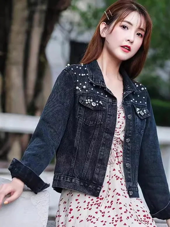 Slimming Fashion Pearl Detail Casual Loose Women's Denim Jacket Spring Autumn Stylish Pearl Embellished Jeans Jacket