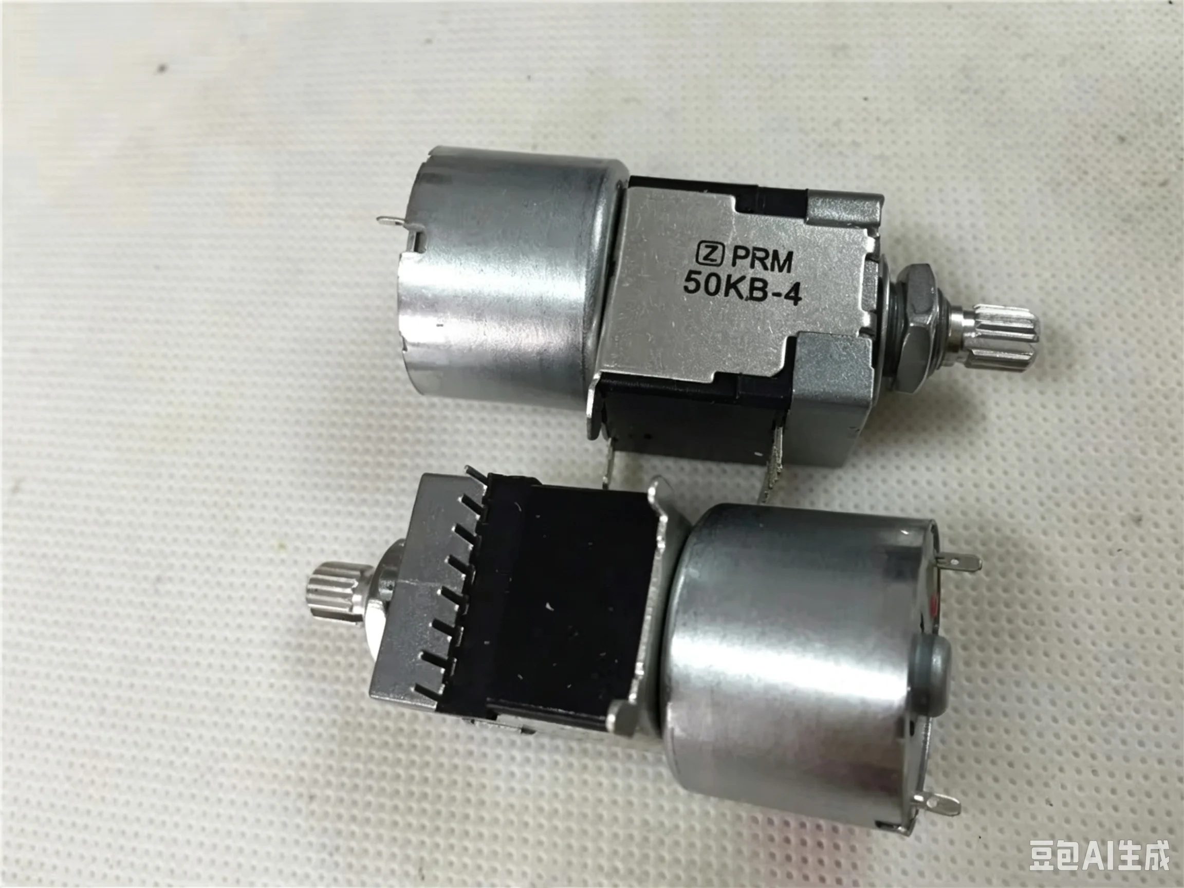 Z PRM 50KB-4 100KB-4 [WHE 1615C] 8 FEET Double with Motor Potentiometer B50K B100K B50KX4 15MM Handle --5pcs/lot
