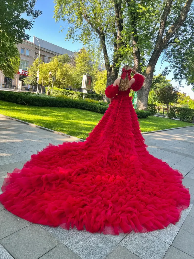 Fotografia fúcsia vestidos formais tule espartilho exagerado querida vestidos de baile mangas fora do ombro em camadas longo vestido de baile exuberante