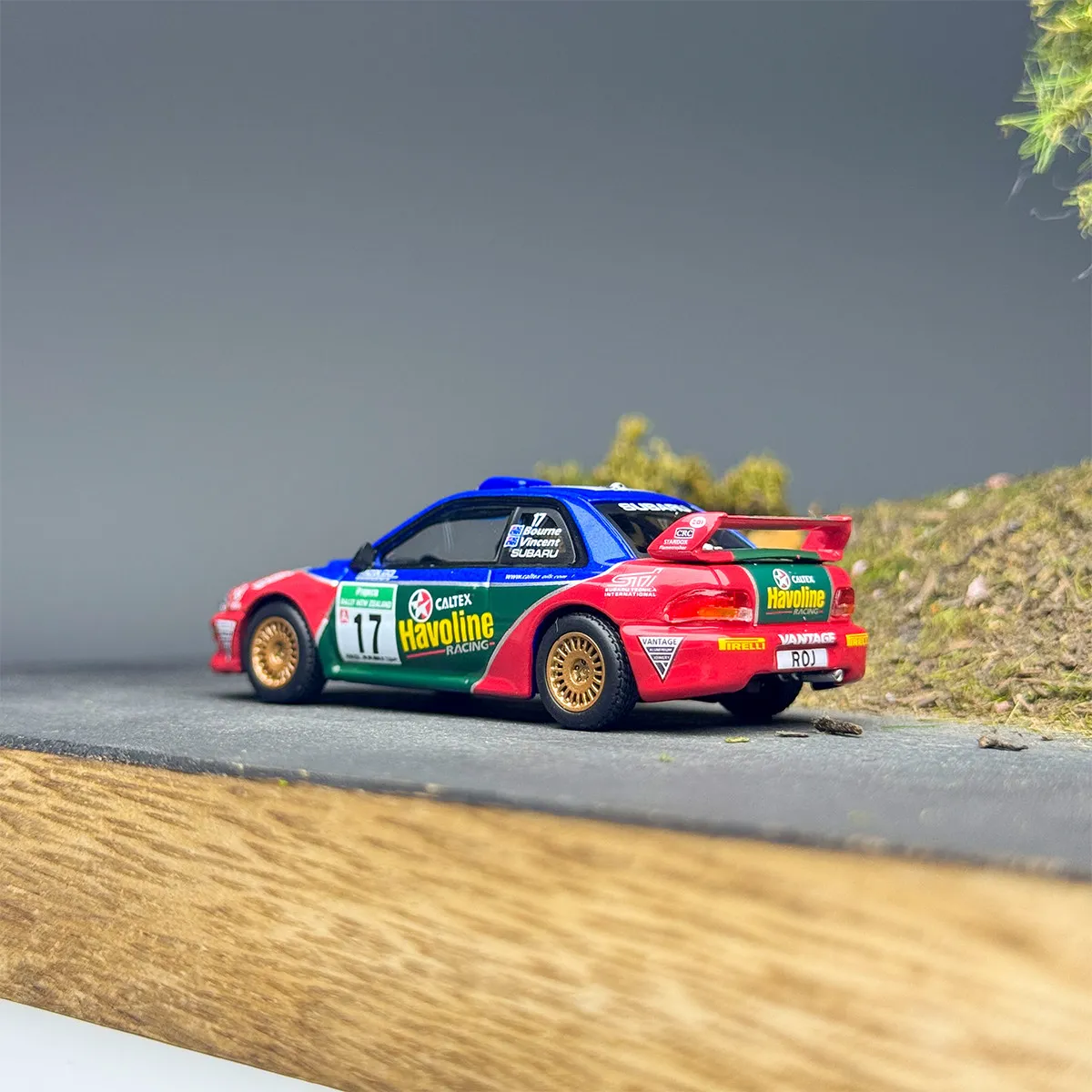 MINIGT 1:64 Subaru Impreza WRC98 #17 2000 Rally New Zealand MGT01211-CH Car Alloy Toys Diecast Metal Model for Children view 6