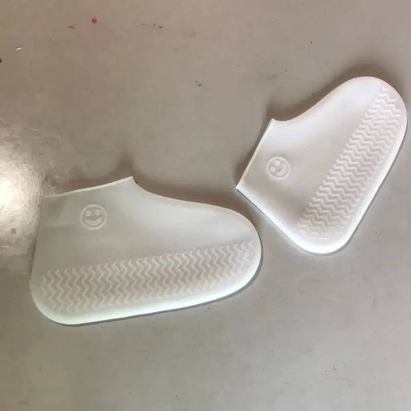 Silicone Shoe Covers Waterproof, rainproof, lightweight, stain-resistant rain shoe covers, convenient to carry silicone rain sho