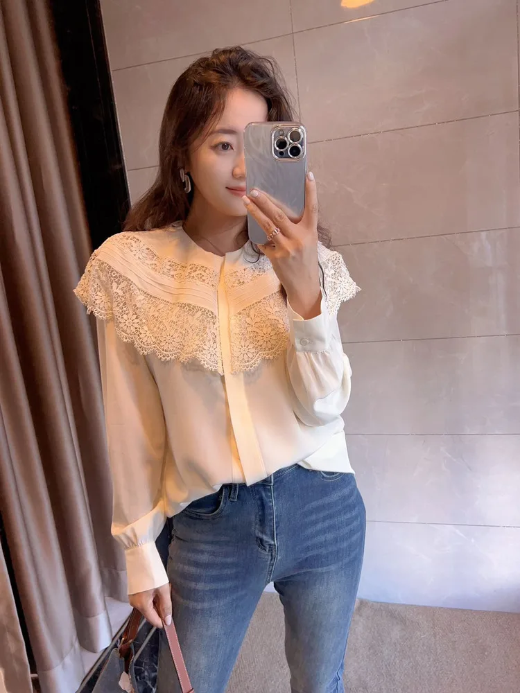 

Elegant Hollow out Silk Shirt Princess Style Romantic French Fashion Straight Cut Long Sleeve round Neck Women's Premium Shirt