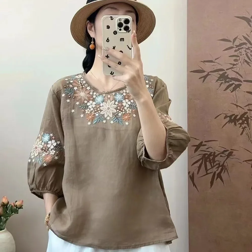 ملابس كلاسيكية رفيعة Y2k قمصان علوية للنساء ملابس هاراجوكو نمط عرقي ملابس الشارع الشهير تي شيرت تي شيرت كتان مطرز