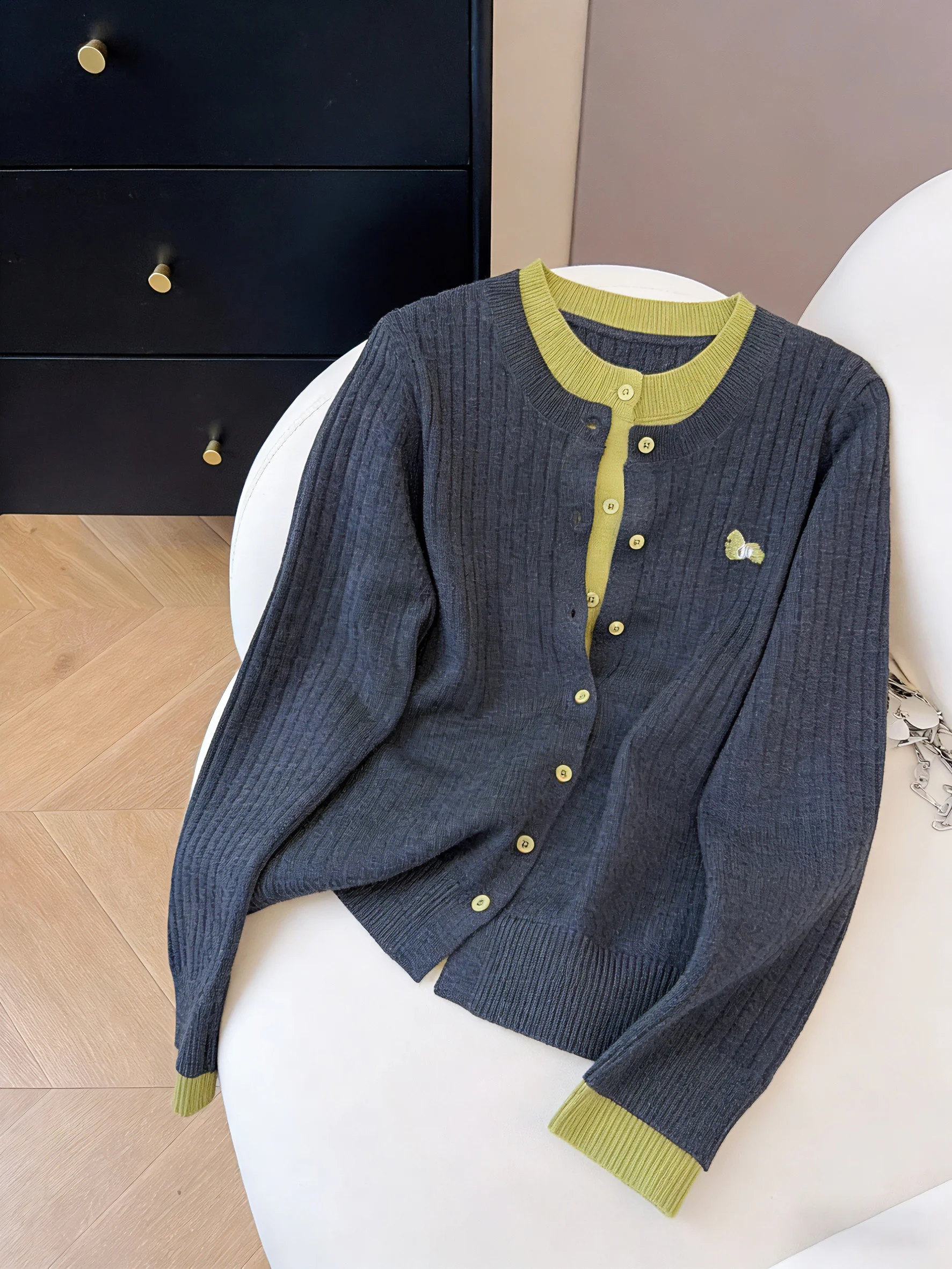 

Корейский вязаный кардиган с длинными рукавами для женщин, весна-осень, уникальный, стройнящий, с цветными блоками, Jaet Color Blo S...