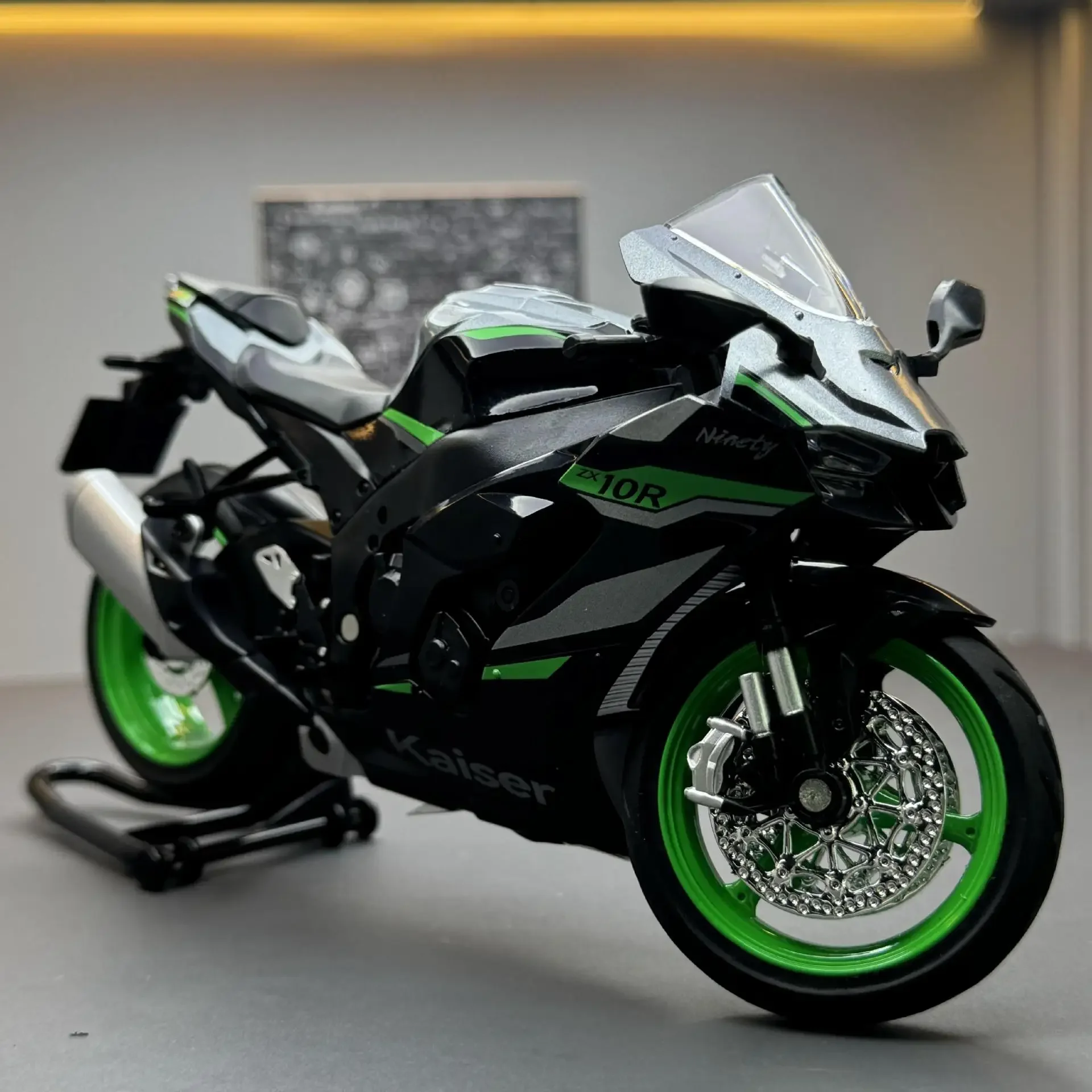 1:12 Kawasaki Ninja ZX-10R simulazione lega moto metallo pressofuso luce sonora per collezione regalo giocattolo ragazzo