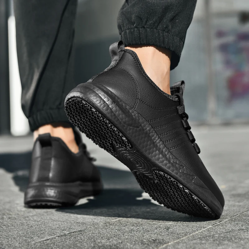 Hotel chef shoes four season new light plus size men\'s kitchen work shoes waterproof non-slip oil-proof chef gareer casual shoes